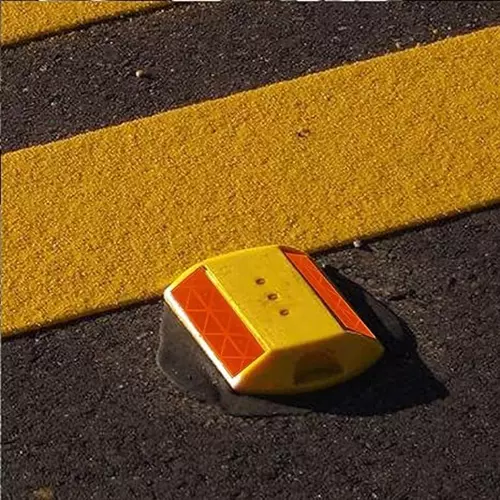 Road Marker/Catseye Road Safety Equipment
