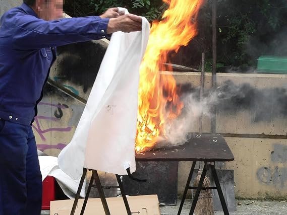 Fire Blanket (2m x 2m) for Home, Kitchen & Car | Emergency Fire Safety Blanket for Cooking & Electrical Fires | Reusable Fire Retardant Fiberglass Sheet for Industry, School, Office & Outdoor Use